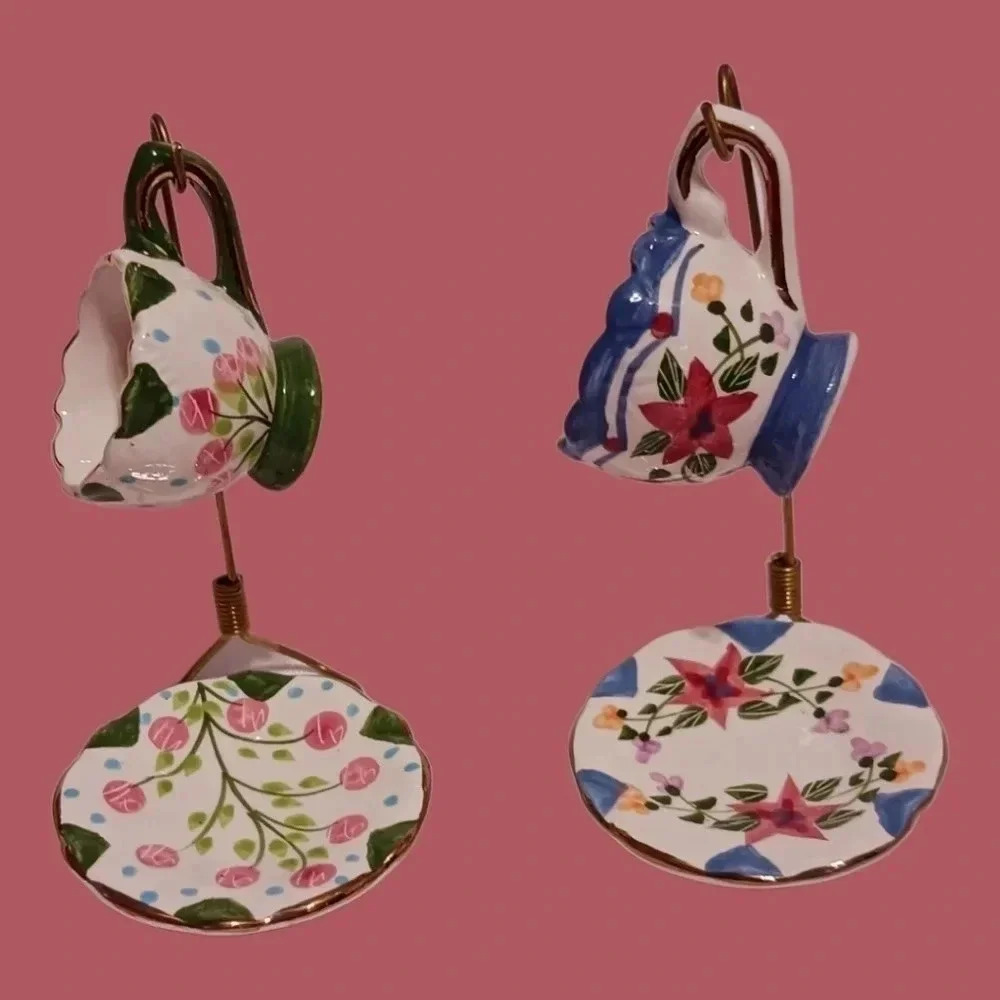 Mini Set of teacups and saucer